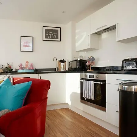 2 Bedroom Apartment, Leeds - Luxury & Contemporary * Leeds (West Yorkshire)