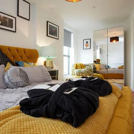 Apartment 2 Bedroom Apartment, Leeds - Luxury & Contemporary Leeds (West Yorkshire)