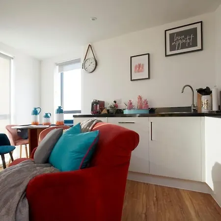 2 Bedroom Apartment, Leeds - Luxury & Contemporary شقة