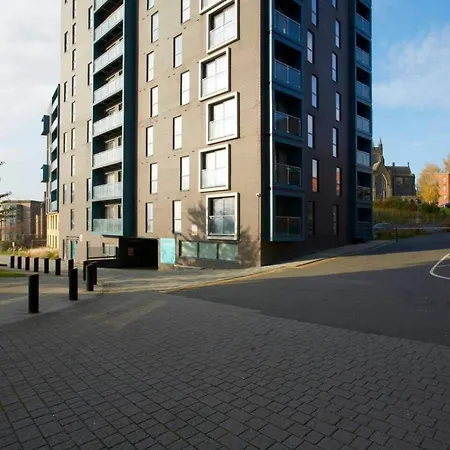 2 Bedroom Apartment, Leeds - Luxury & Contemporary شقة *